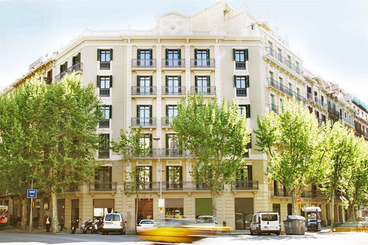 Mh Apartments Suites