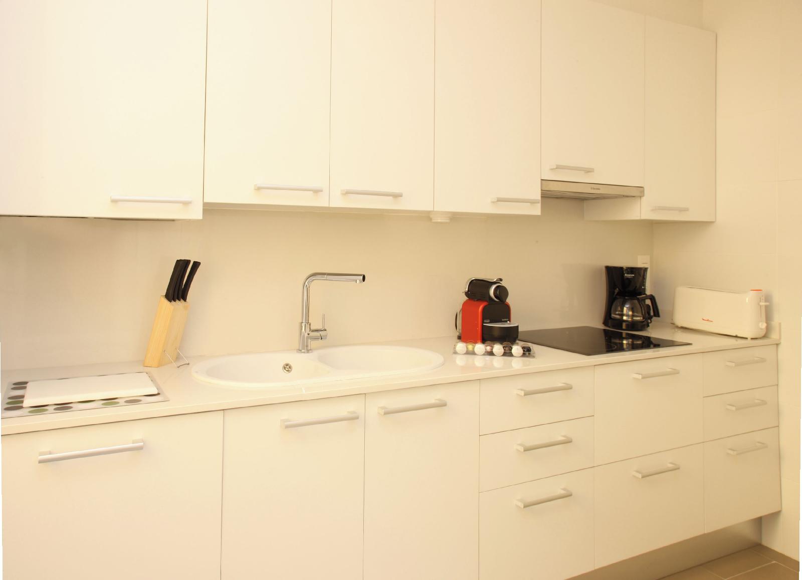 Mh Apartments Suites