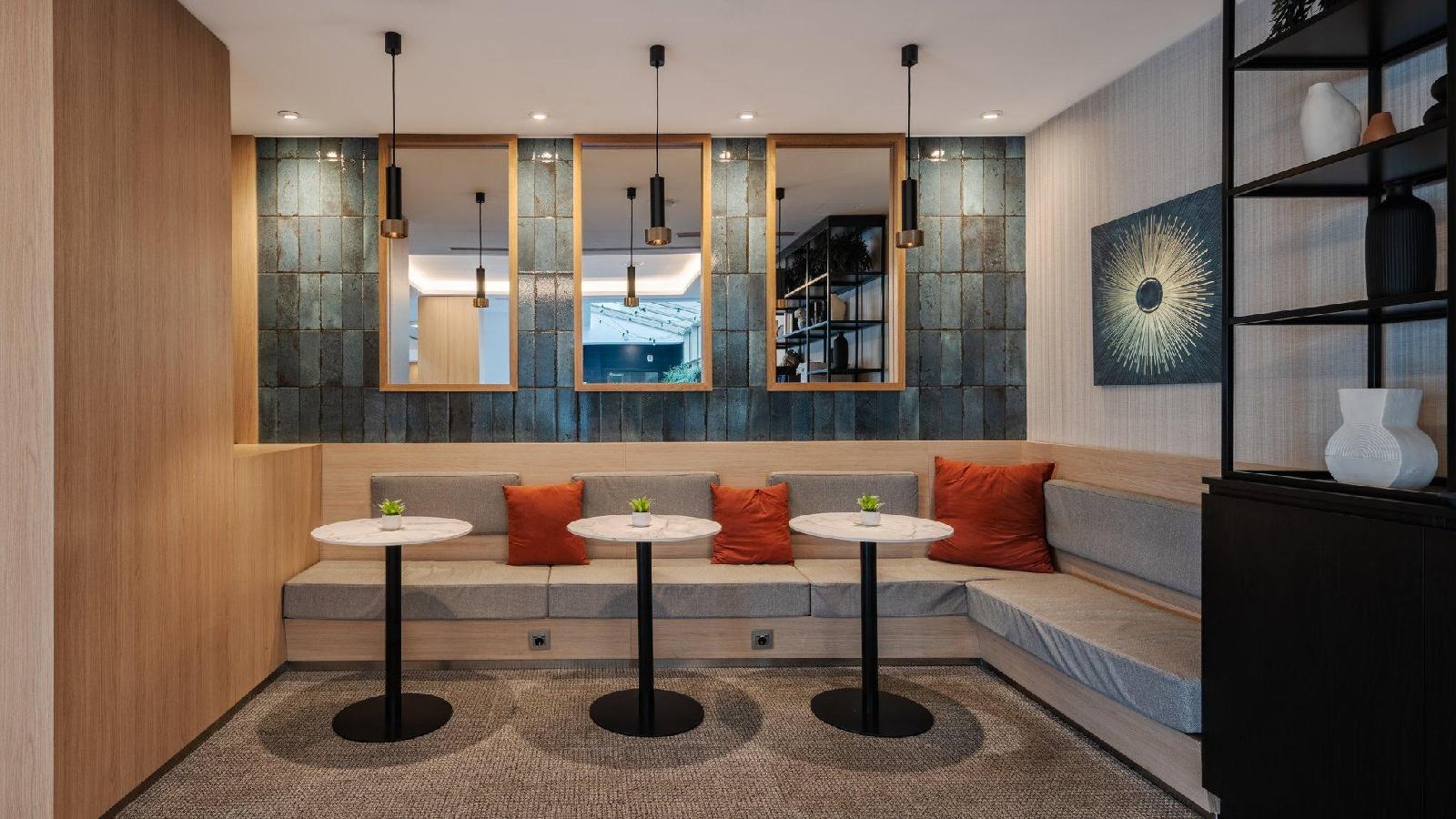 Crowne Plaza Madrid Airport, An Ihg Hotel