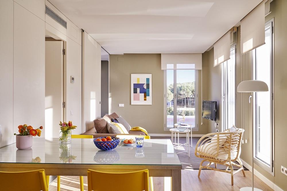 Lugaris Beach - Apartments