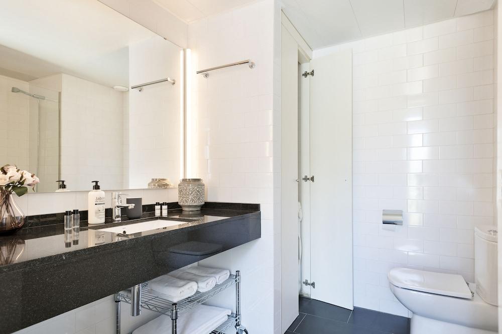 Lugaris Beach - Apartments