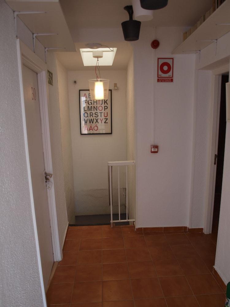 Hostal Arias