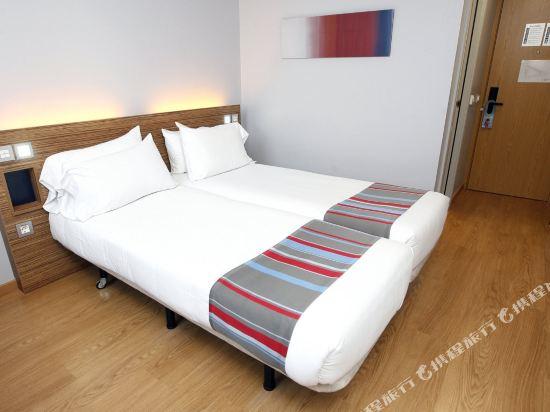 Travelodge Valencia Aeropuerto