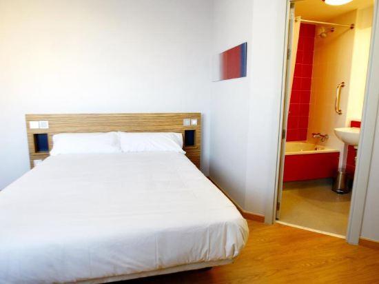 Travelodge Valencia Aeropuerto