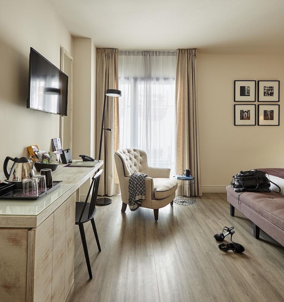 Barcelona Catedral Hotel