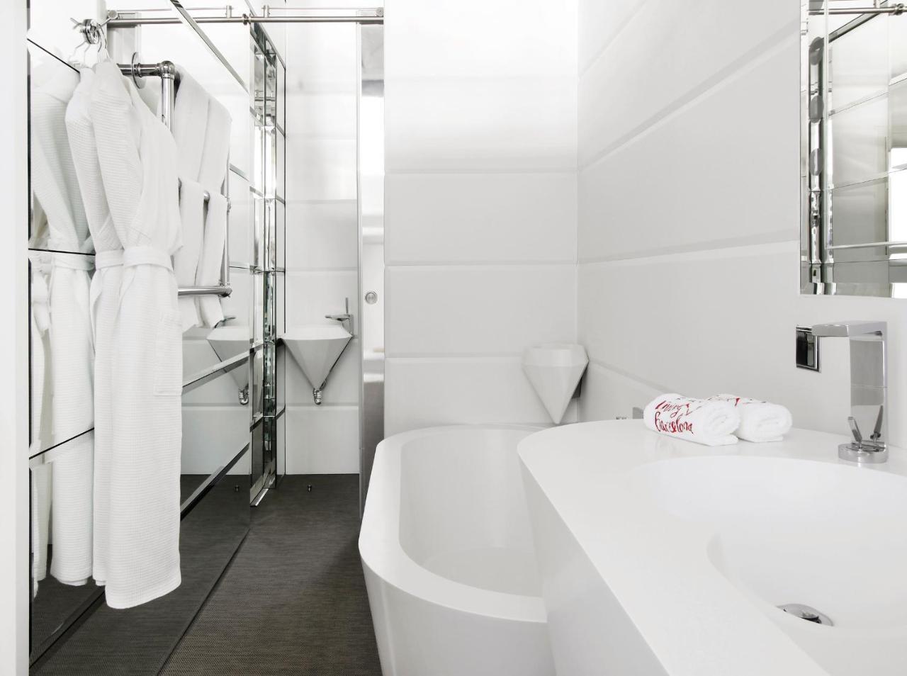 El Palauet Modernist Suites Barcelona