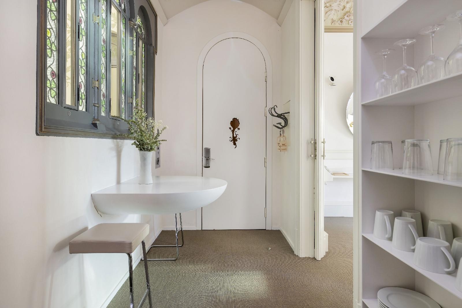 El Palauet Modernist Suites Barcelona