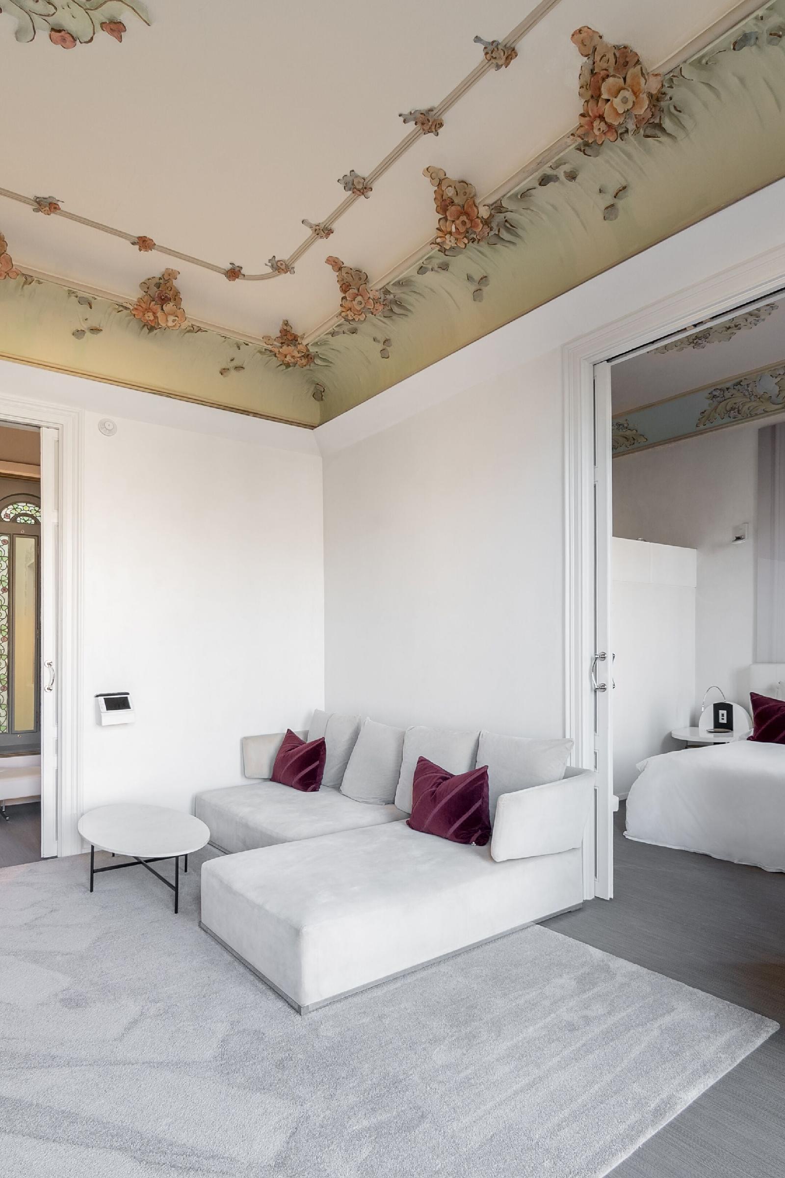 El Palauet Modernist Suites Barcelona