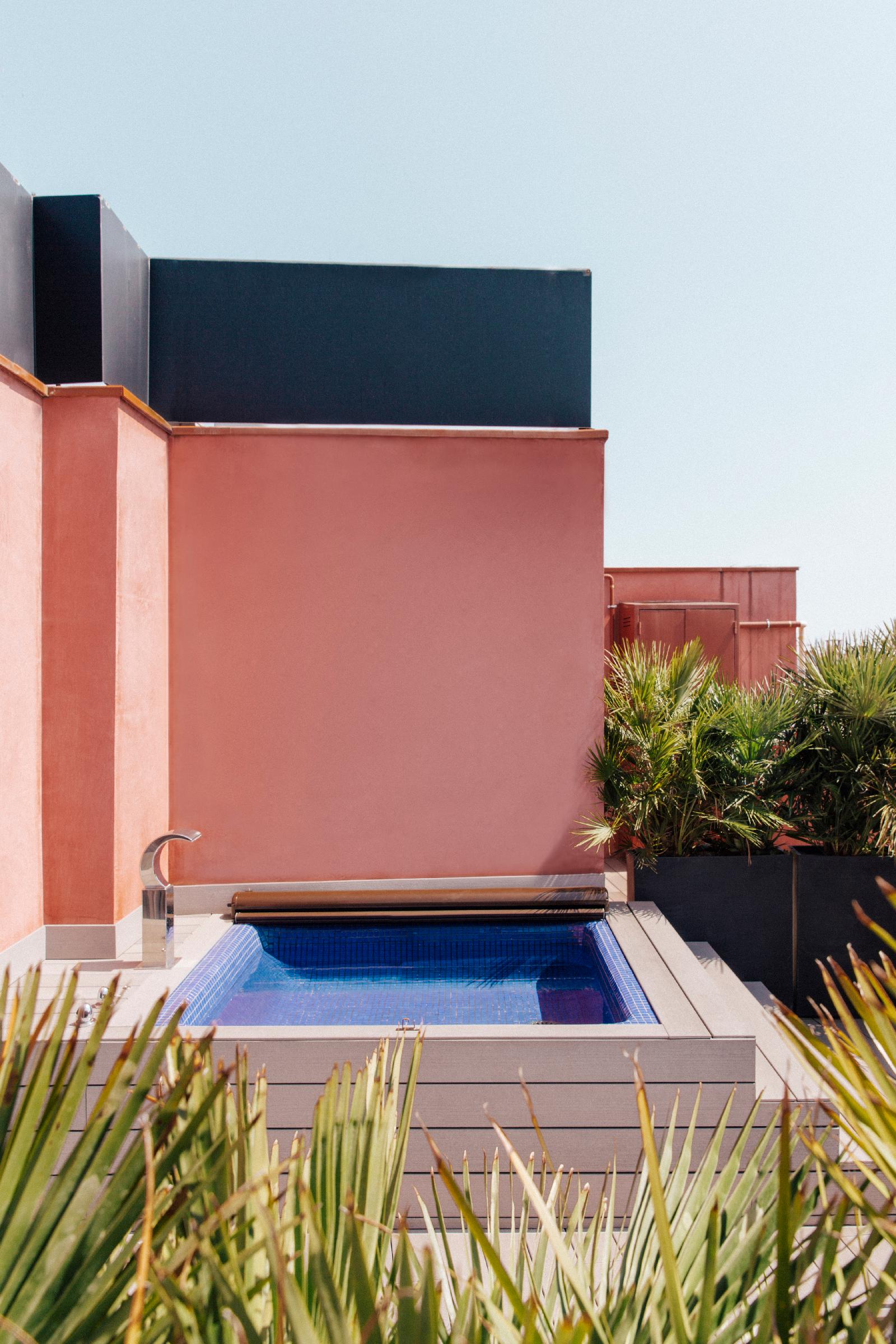 Arai Aparthotel