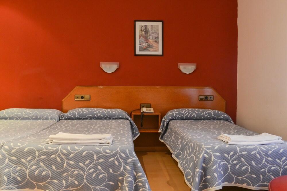 Hostal Cataluñ