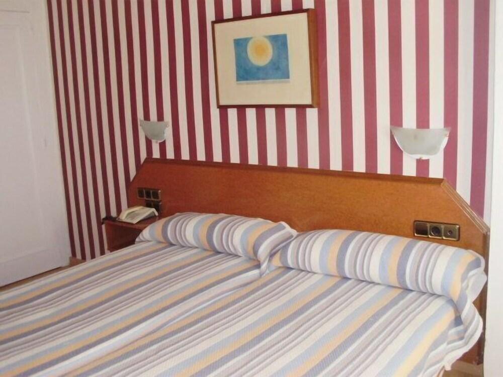 Hostal Cataluñ