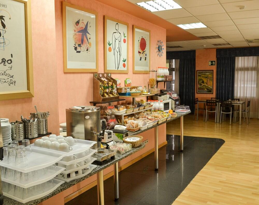 Hostal Cataluñ