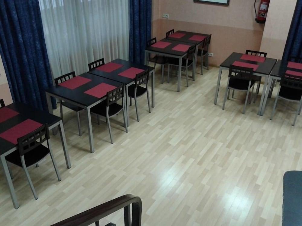 Hostal Cataluñ