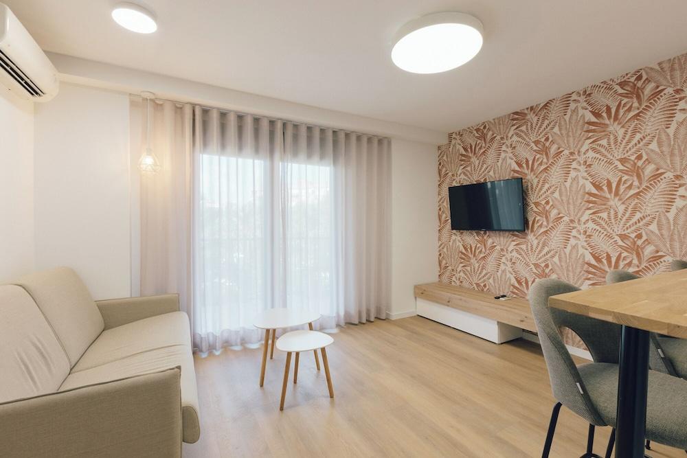 Pio Xii Apartments