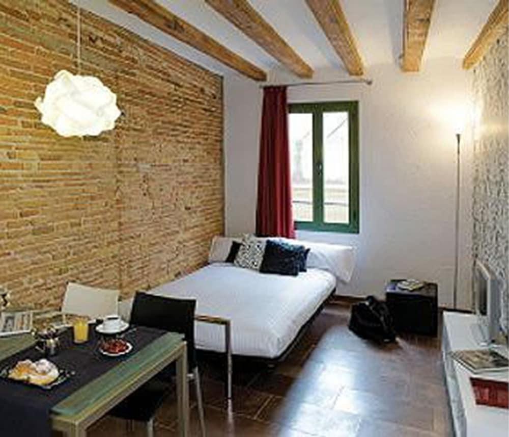 Apartments Ciutat Vella