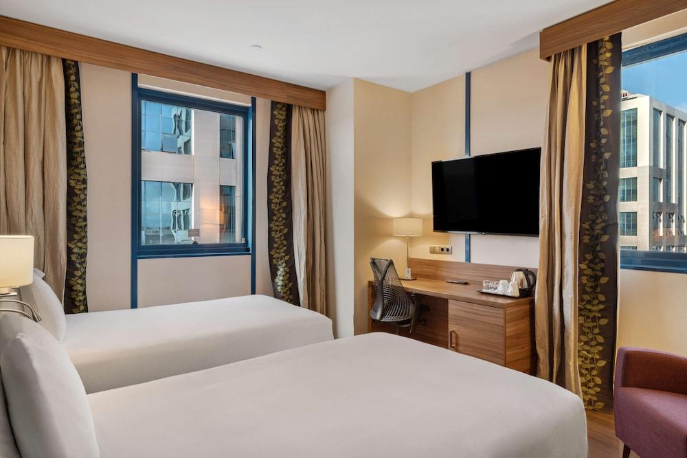 Hilton Garden Inn Sevilla