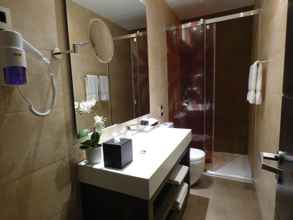 Hotel Indigo Barcelona - Plaza Catalunya By Ihg