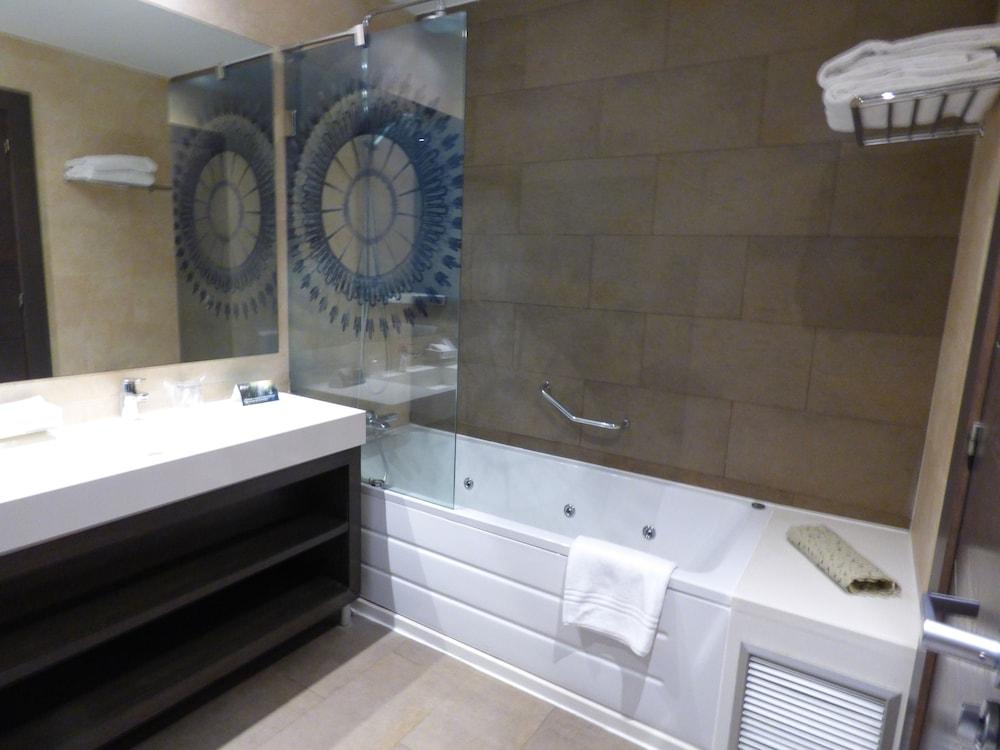 Hotel Indigo Barcelona - Plaza Catalunya By Ihg