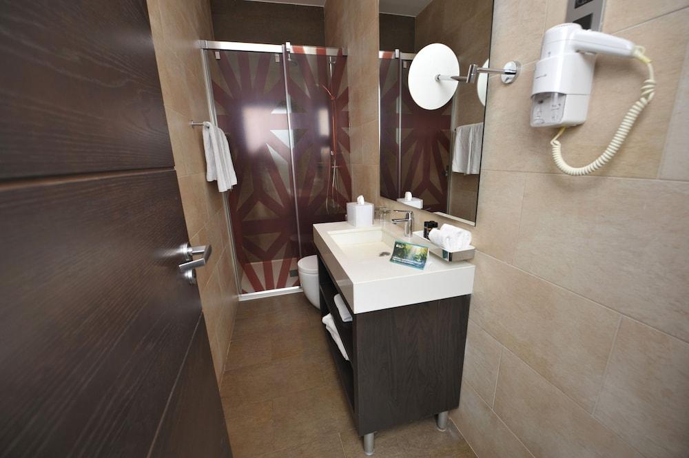 Hotel Indigo Barcelona - Plaza Catalunya By Ihg