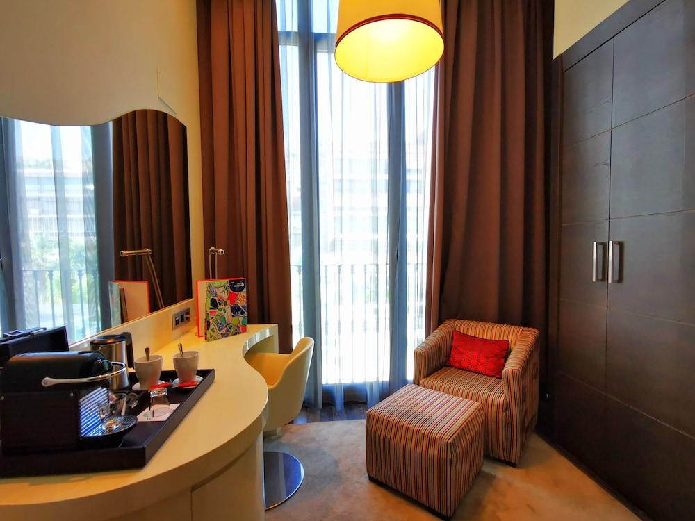 Hotel Indigo Barcelona - Plaza Catalunya By Ihg