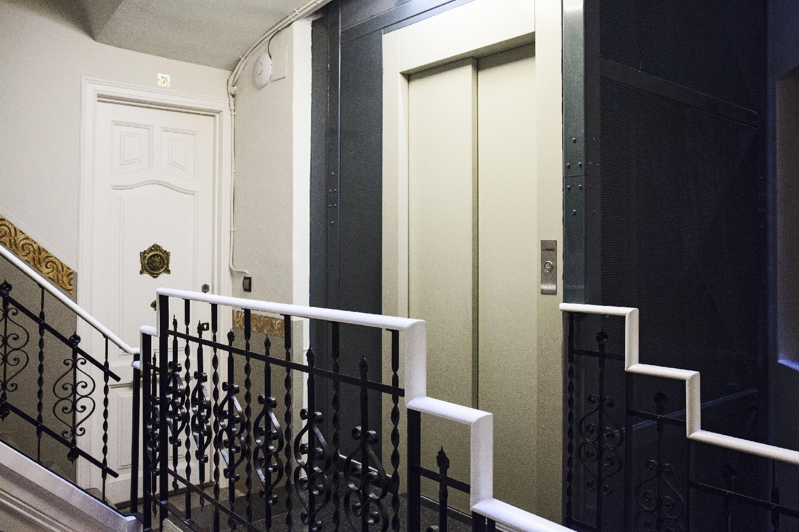 Ainb Eixample Miró Apartments
