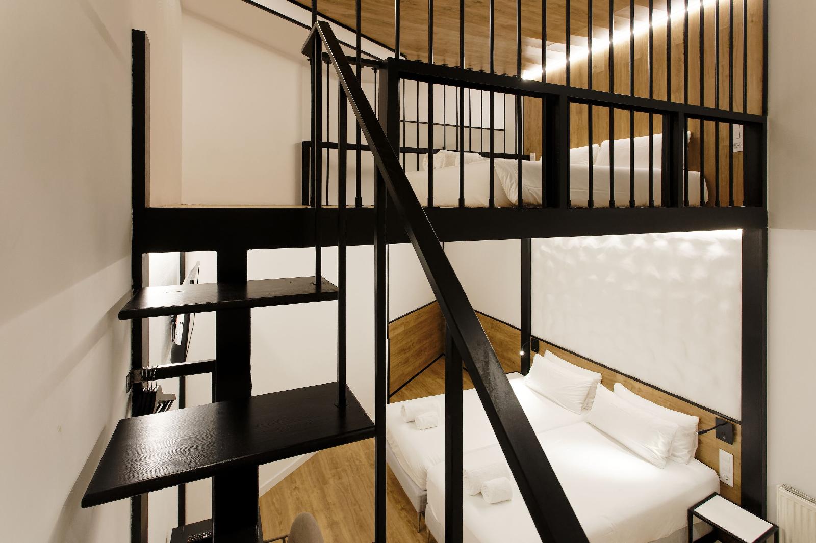 Green House Hotel