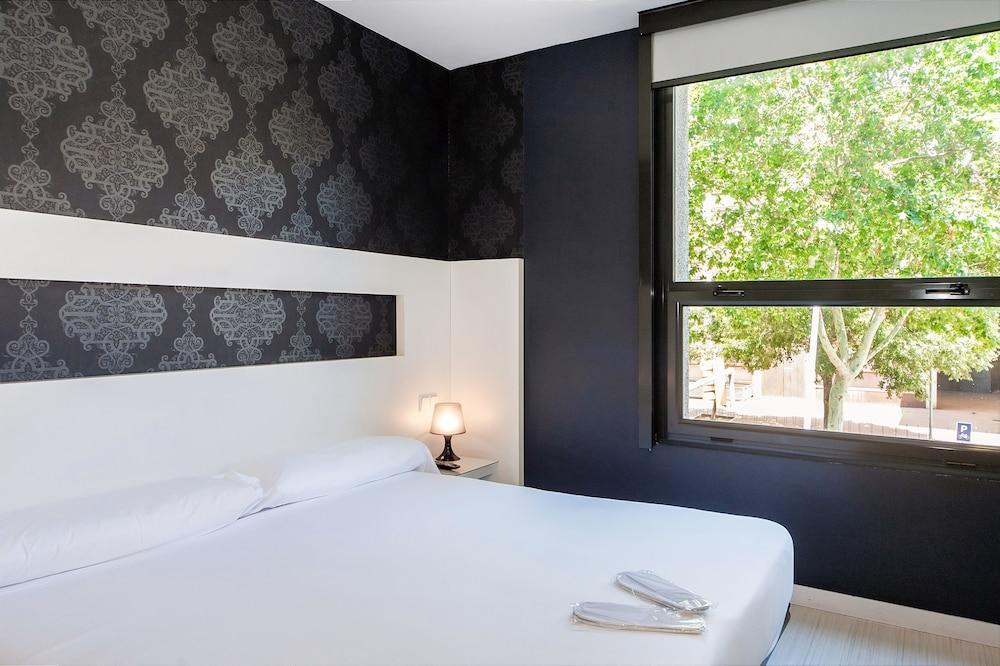 Green House Hotel