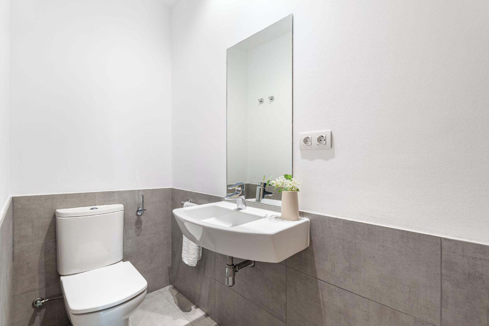 The Corner Apartments By Aspasios