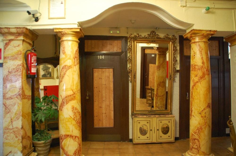 Pension 45