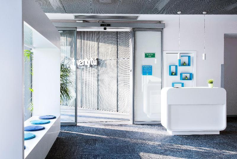 Twentytú Hightech Hostel
