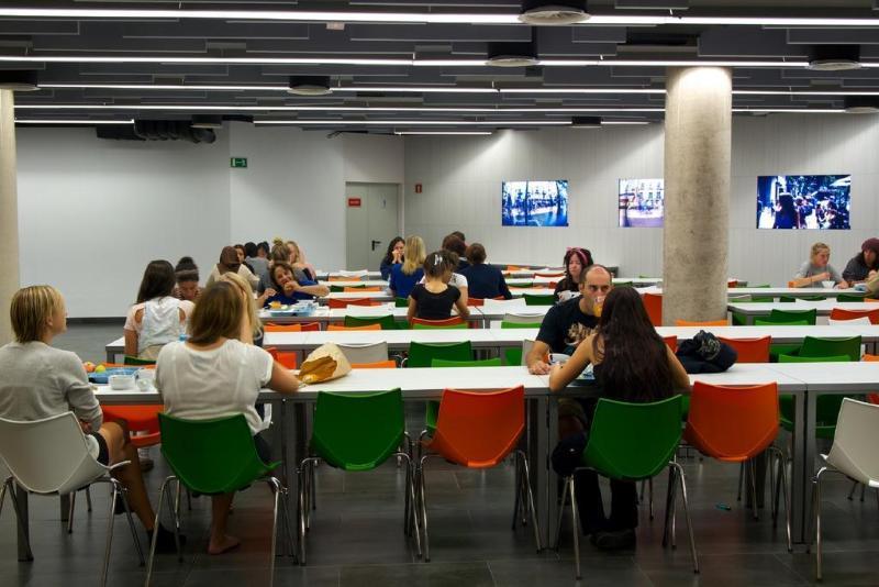 Twentytú Hightech Hostel