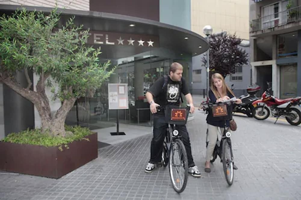 Hotel Madanis Liceo