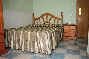 Hostal Continental Gran Via 44
