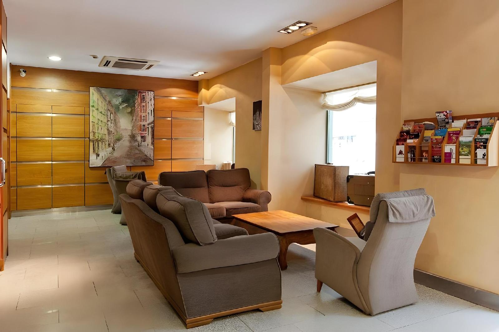 Ateneo Hotel