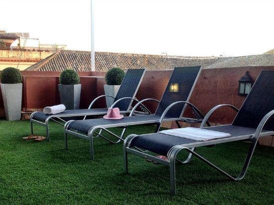 Life Apartments Quintana