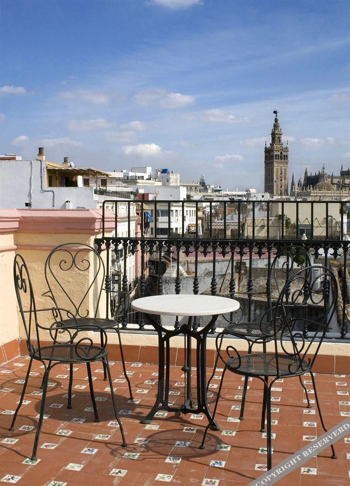 Casa Inquieta
