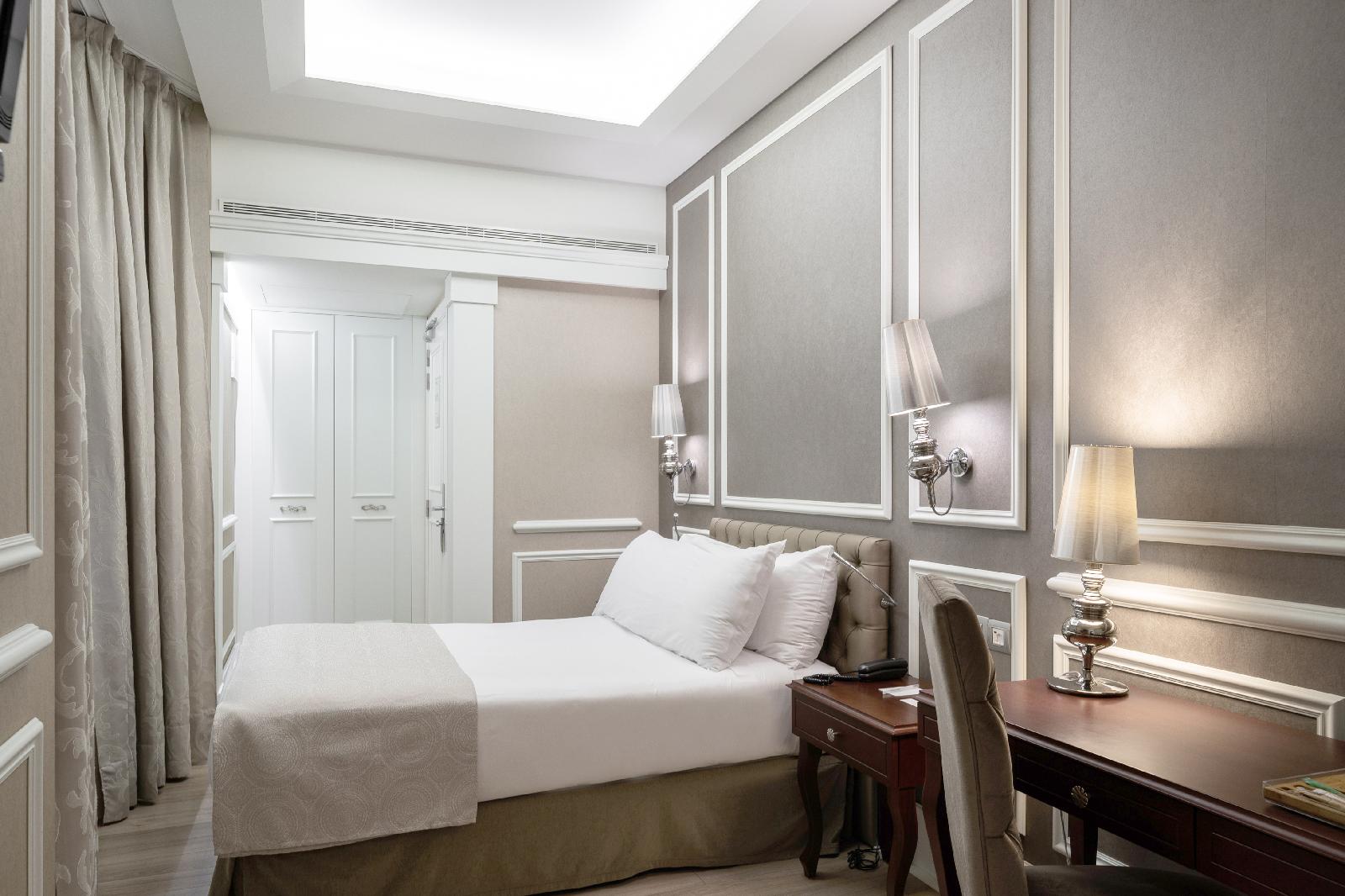 Hotel Catalonia Passeig De Gràcia