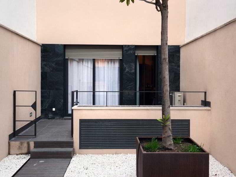 Enjoybcn Patio De Gala Apartments