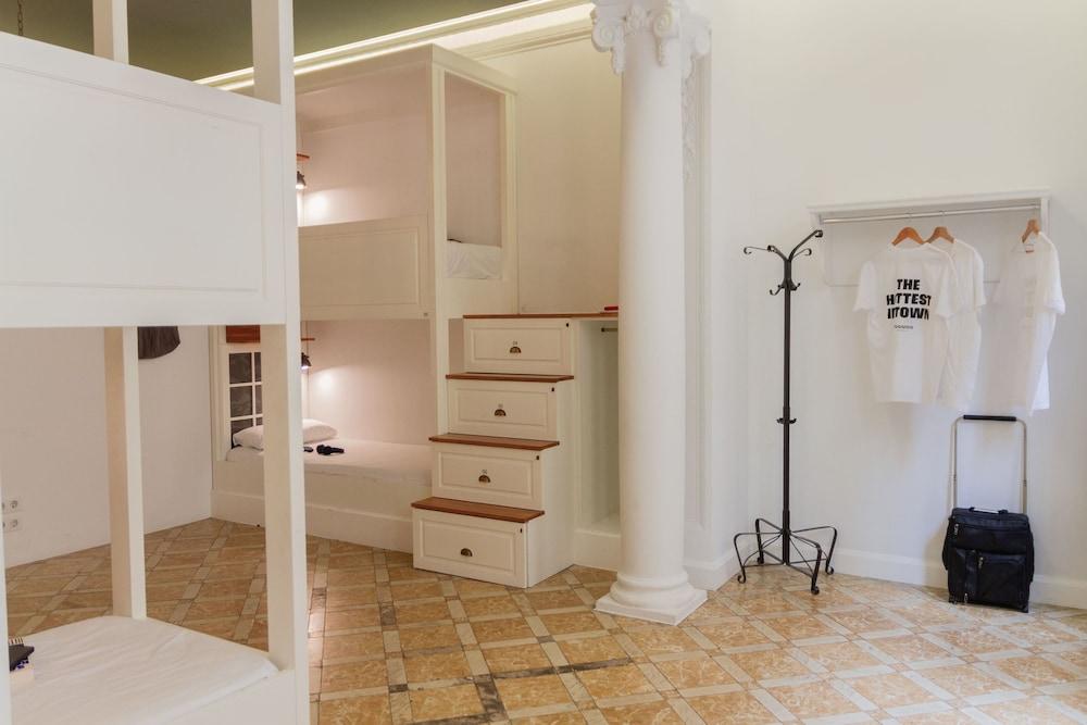 Casa Gracia Apartments