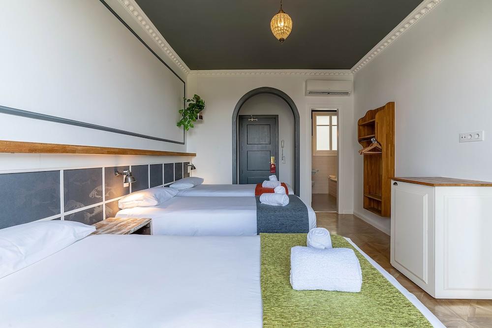 Casa Gracia Apartments