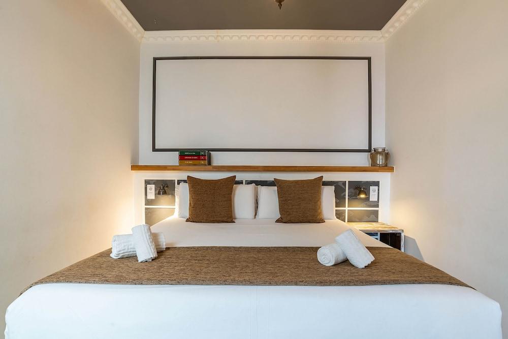 Casa Gracia Apartments