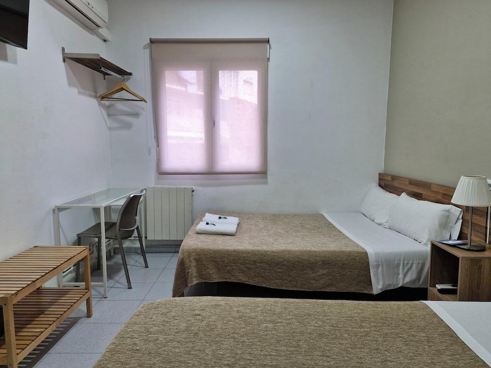 Hostal Elkano