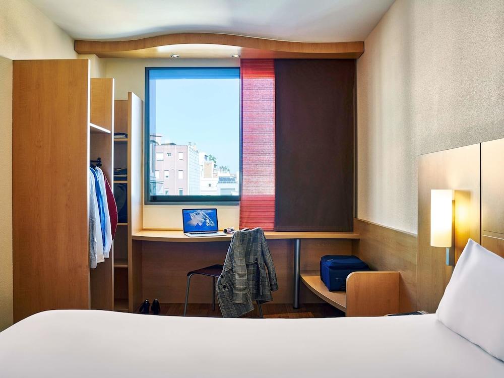 ibis Barcelona Centro (Sagrada Familia)