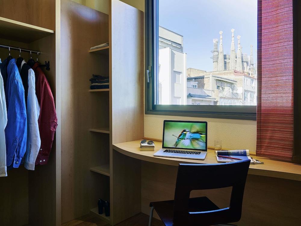 ibis Barcelona Centro (Sagrada Familia)