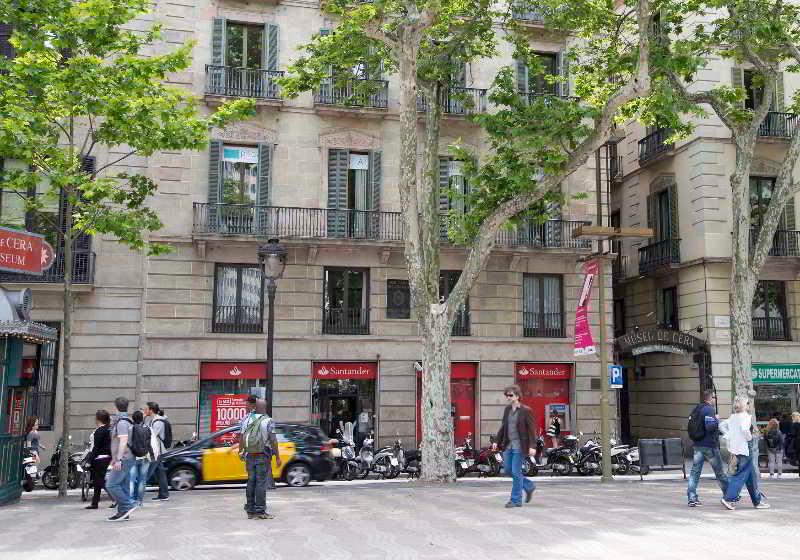 Ramblas By Pillow