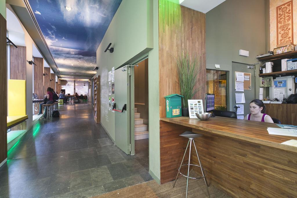 Urbany Hostel Bcn Go!