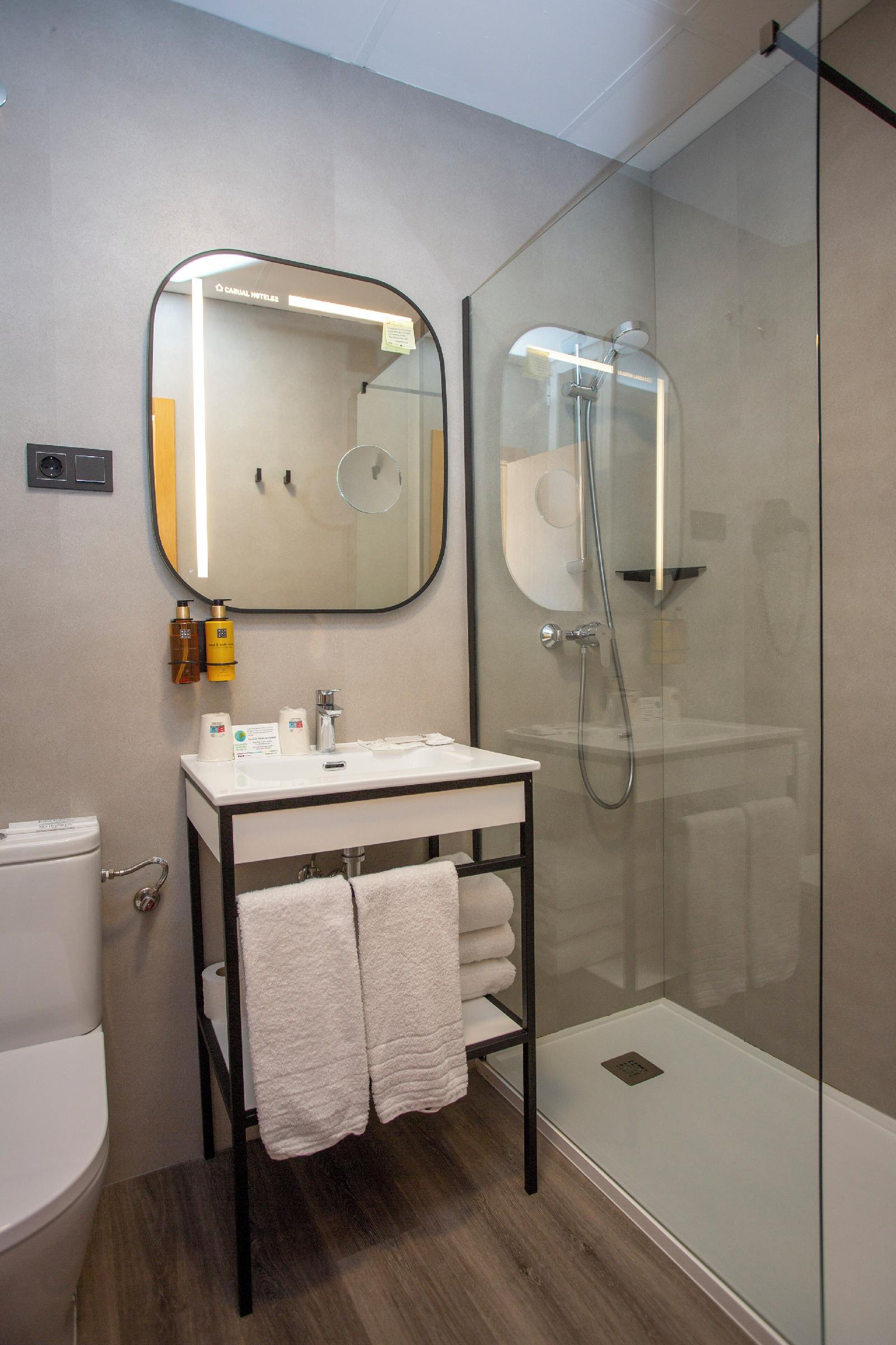 Casual Del Cine Valencia Hotel By Casual Hoteles