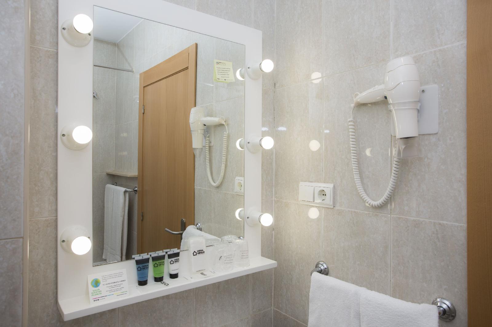 Casual Del Cine Valencia Hotel By Casual Hoteles