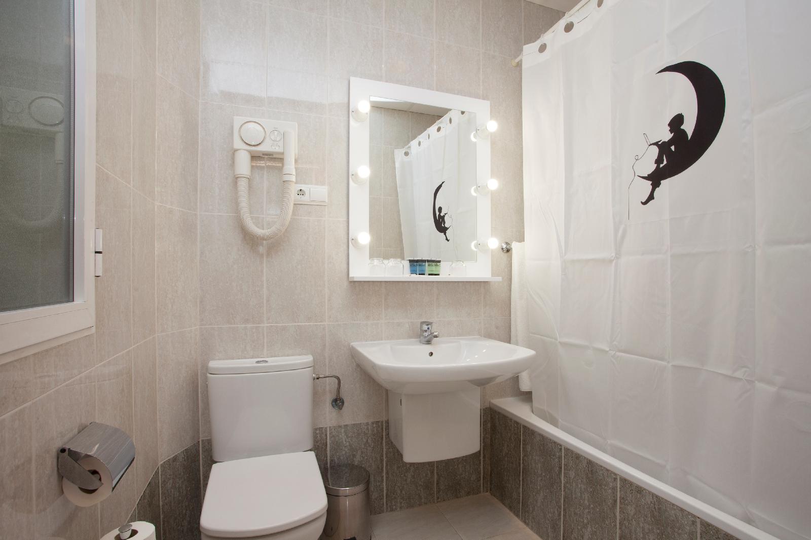 Casual Del Cine Valencia Hotel By Casual Hoteles