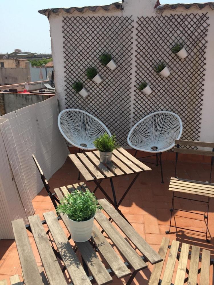 Rambla De Mar Apartments By Blossom Hotels